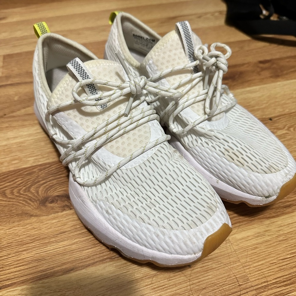 Sorel Cream Sneakers with Gum Sole